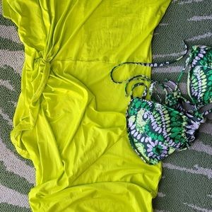 Neon asymmetrical hem top